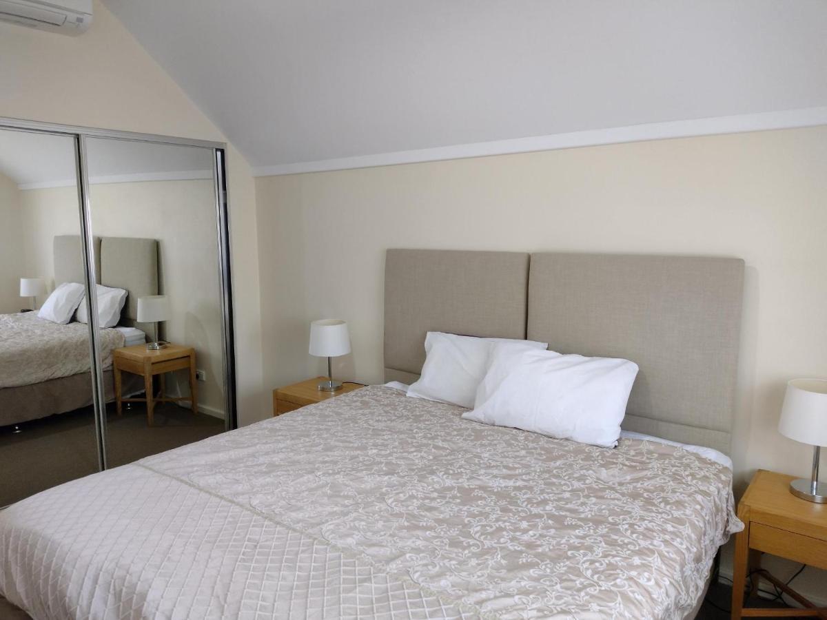 Cape View Villa- 74 Broadwater